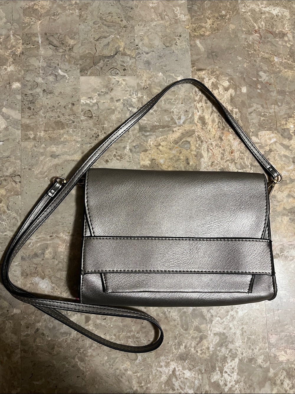 summer & rose Metallic Silver Crossbody Bag